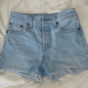 Levi’s shorts
